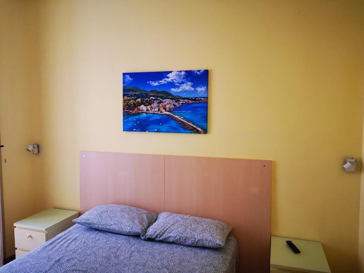 Casa Cupiello Via Chiaia - Casa Vacanze Ad Uso Esclusivo Napoli Dış mekan fotoğraf